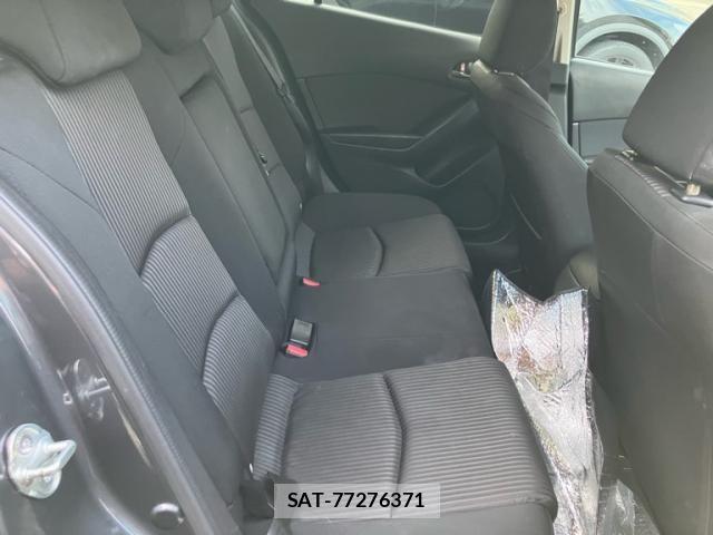 Mazda AXELA SPORT 2013-11 8830123-13