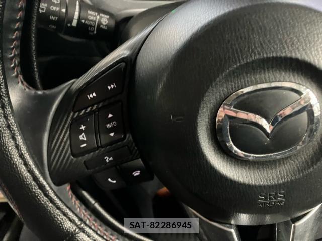 Mazda AXELA SPORT 2014-06 8830125-10