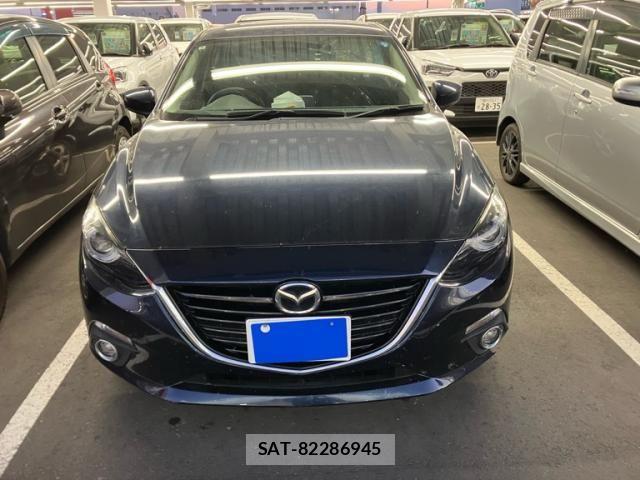 Mazda AXELA SPORT 2014-06 8830125-1