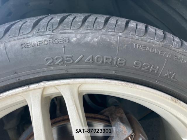 Mazda AXELA SPORT 2014-02 8830126-4