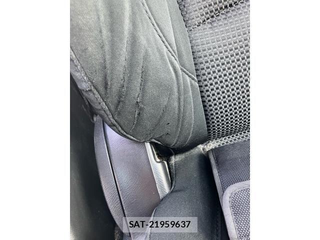 Mazda AXELA SPORT 2018-04 8849693-25