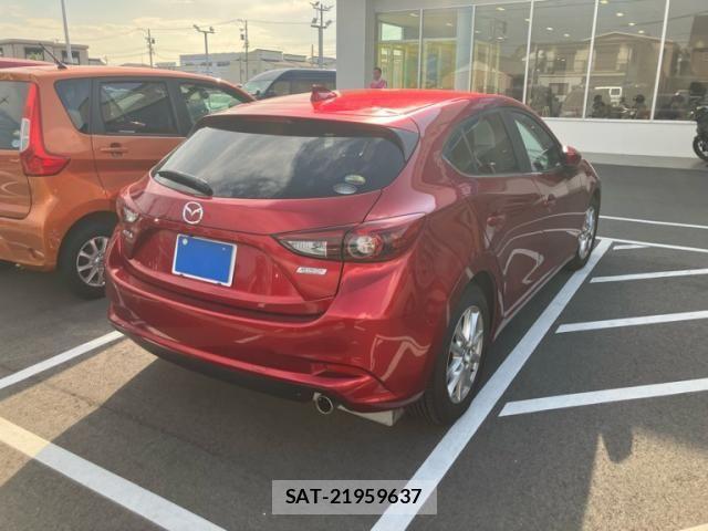 Mazda AXELA SPORT 2018-04 8849693-2
