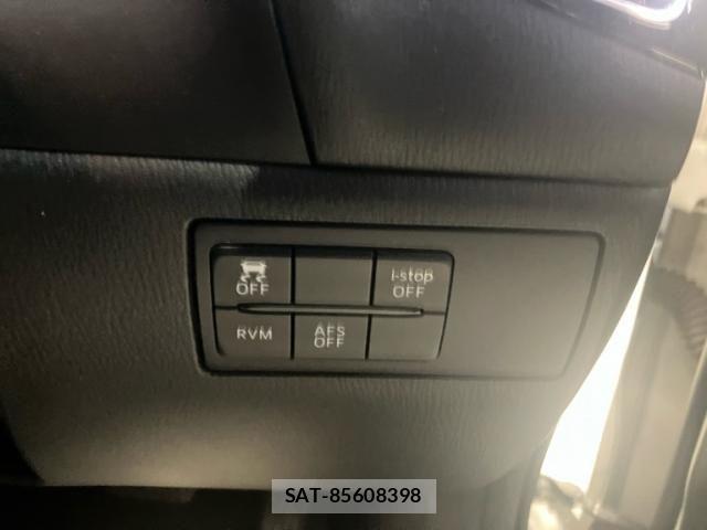 Mazda AXELA SPORT 2014-08 8849696-13