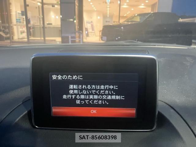 Mazda AXELA SPORT 2014-08 8849696-16