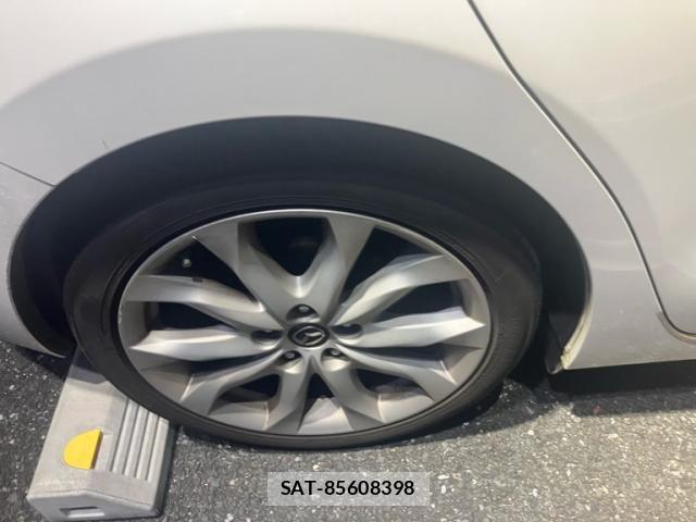 Mazda AXELA SPORT 2014-08 8849696-5
