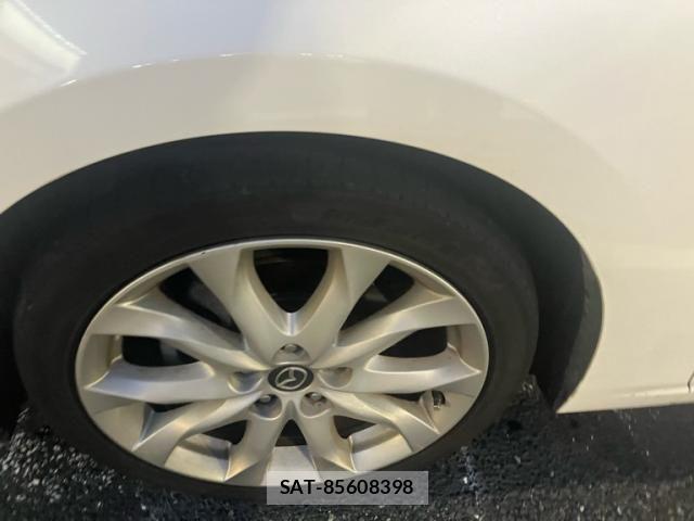 Mazda AXELA SPORT 2014-08 8849696-7
