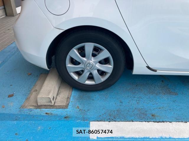 Mazda AXELA SPORT 2010-04 8849699-5