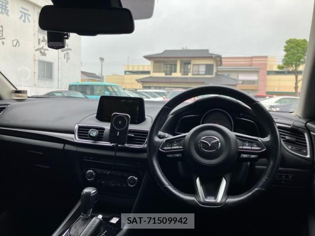 Mazda AXELA SPORT 2016-09 8849285-12