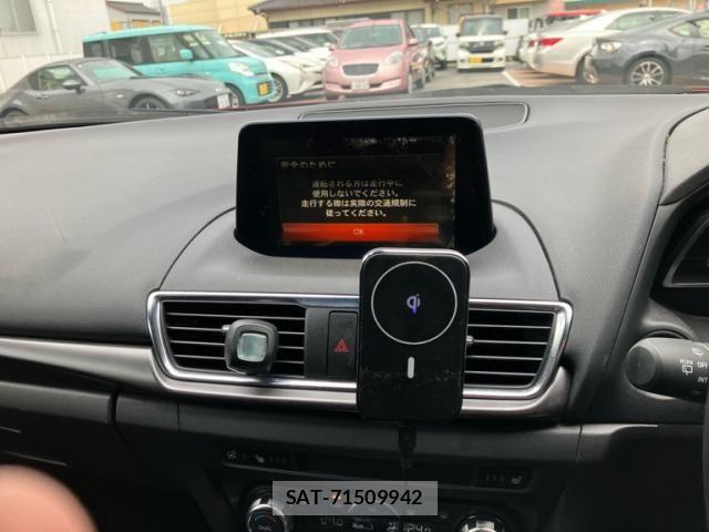 Mazda AXELA SPORT 2016-09 8849285-19