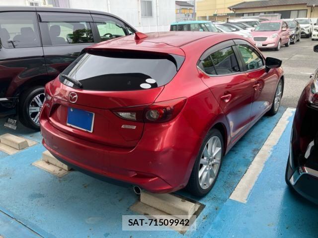 Mazda AXELA SPORT 2016-09 8849285-2