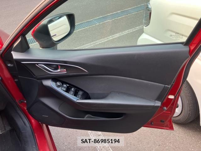 Mazda AXELA SPORT 2017-09 8849695-14