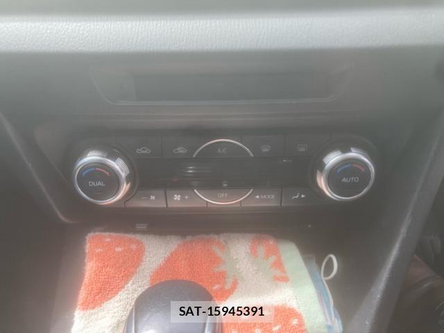 Mazda AXELA SPORT 2014-03 8849694-20