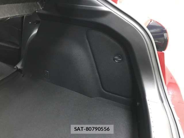 Mazda AXELA SPORT 2015-12 8849691-11