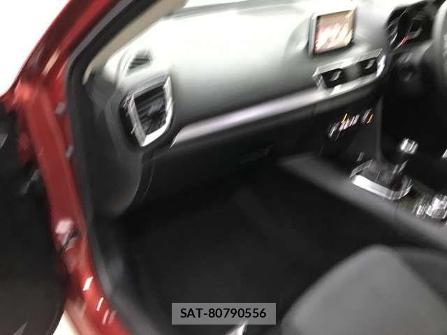 Mazda AXELA SPORT 2015-12 8849691-13