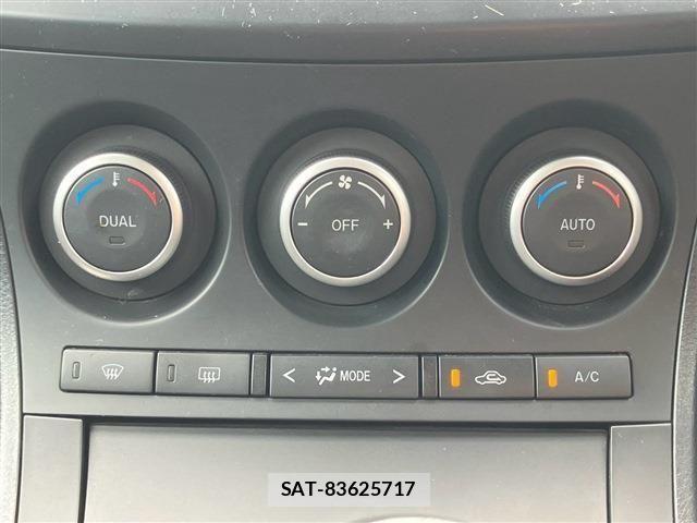 Mazda AXELA SPORT 2012-10 8880636-21