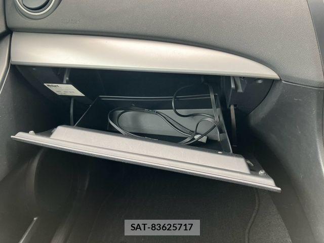 Mazda AXELA SPORT 2012-10 8880636-27