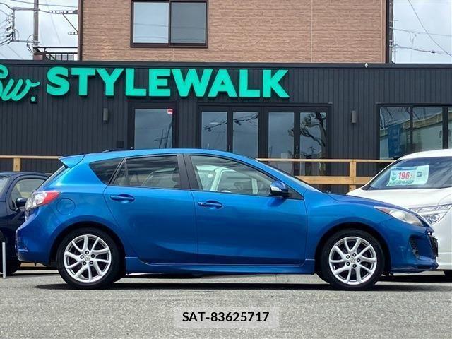 Mazda AXELA SPORT 2012-10 8880636-3