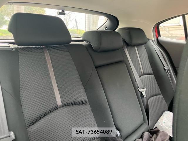 Mazda AXELA SPORT 2017-03 8880634-9