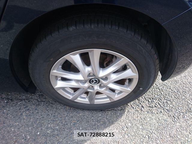 Mazda AXELA SPORT 2015-03 8880631-18
