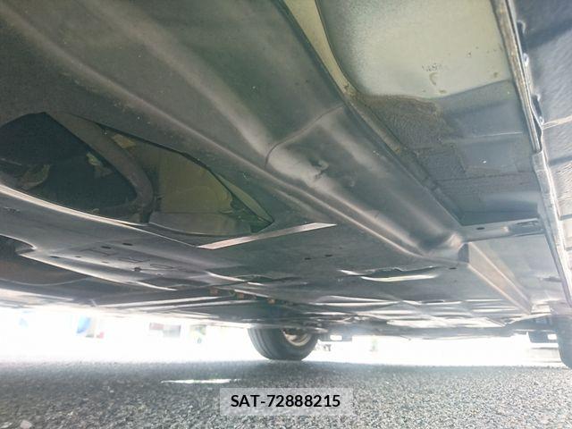 Mazda AXELA SPORT 2015-03 8880631-22