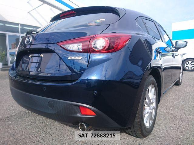 Mazda AXELA SPORT 2015-03 8880631-2