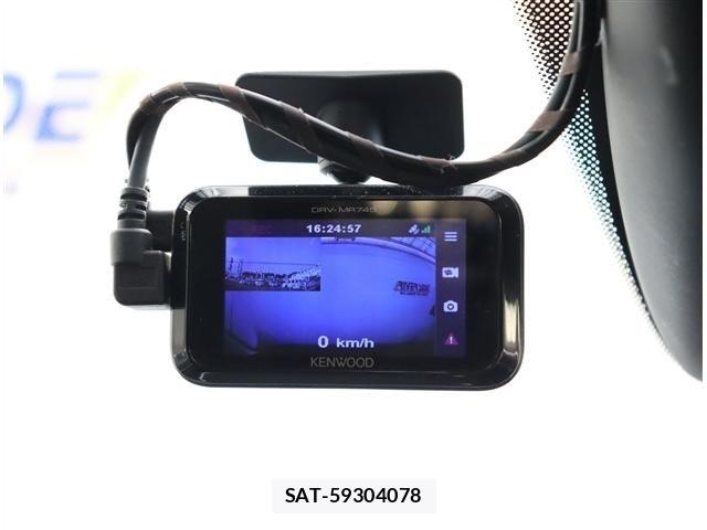 Mazda AXELA SPORT 2014-06 8880633-7
