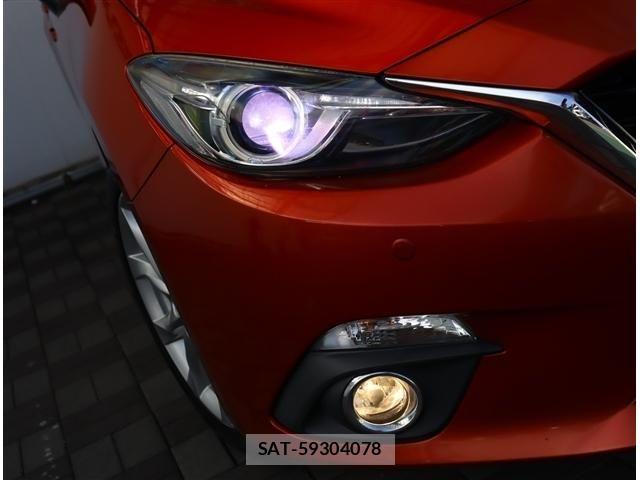 Mazda AXELA SPORT 2014-06 8880633-17