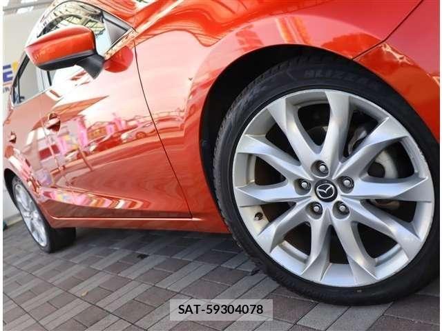 Mazda AXELA SPORT 2014-06 8880633-21