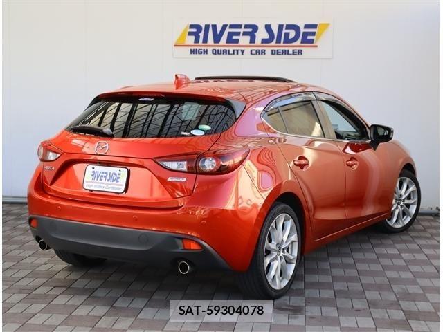 Mazda AXELA SPORT 2014-06 8880633-2