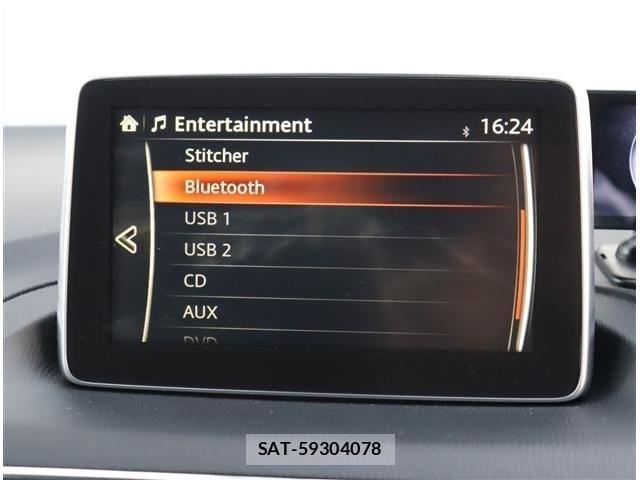 Mazda AXELA SPORT 2014-06 8880633-5