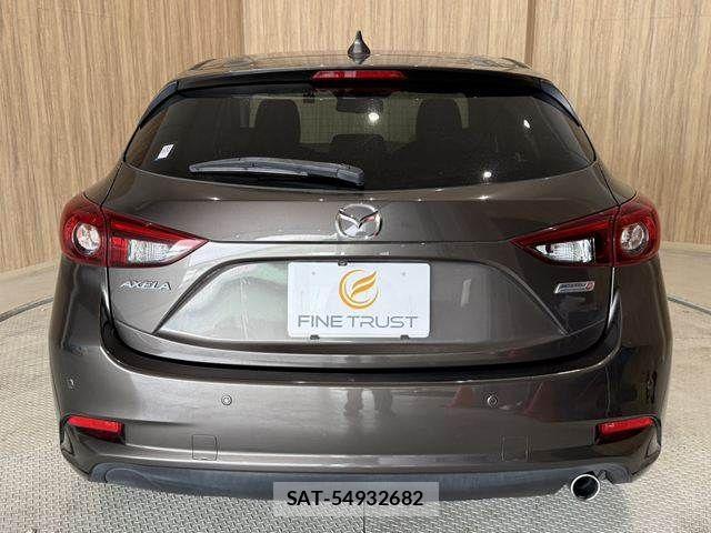 Mazda AXELA SPORT 2017-03 8880632-20