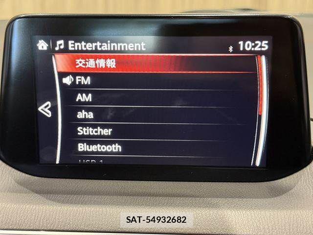 Mazda AXELA SPORT 2017-03 8880632-5