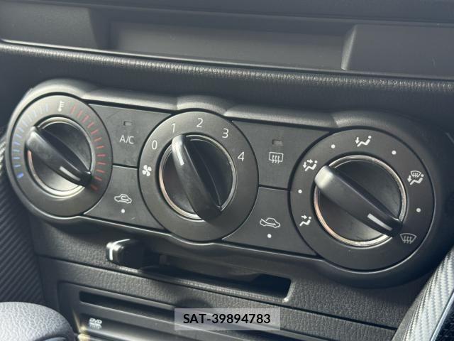 Mazda DEMIO 2018-08 4755285-11
