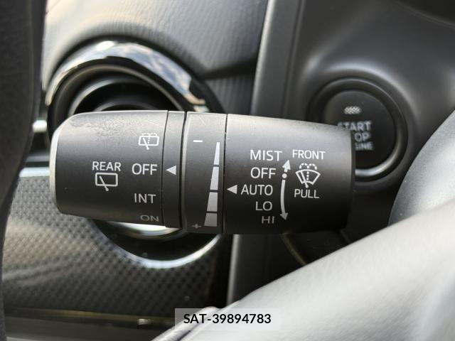 Mazda DEMIO 2018-08 4755285-13