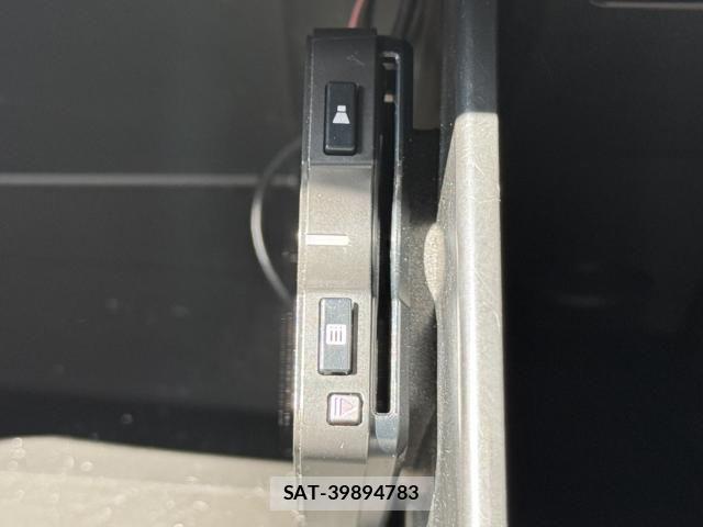 Mazda DEMIO 2018-08 4755285-16