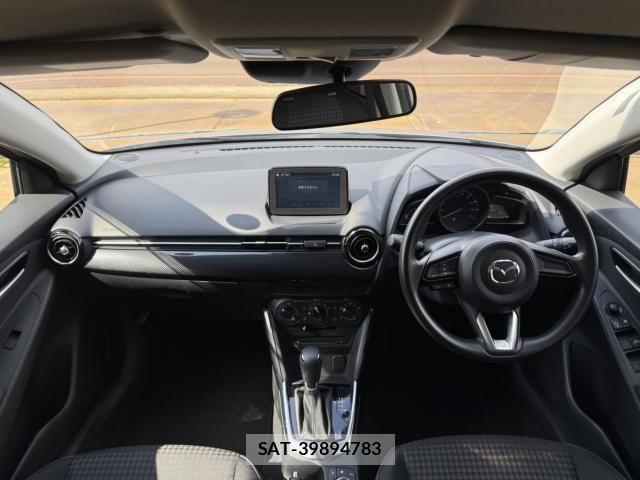 Mazda DEMIO 2018-08 4755285-5