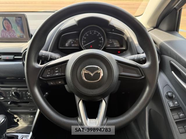 Mazda DEMIO 2018-08 4755285-8