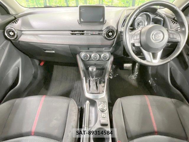 Mazda DEMIO 2015-04 6613034-1