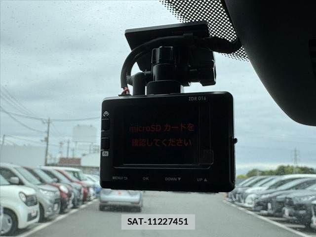 Mazda DEMIO 2017-08 6676763-23