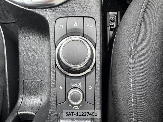 Mazda DEMIO 2017-08 6676763-28