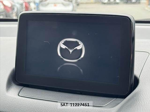 Mazda DEMIO 2017-08 6676763-2