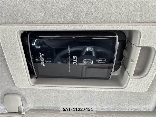 Mazda DEMIO 2017-08 6676763-5