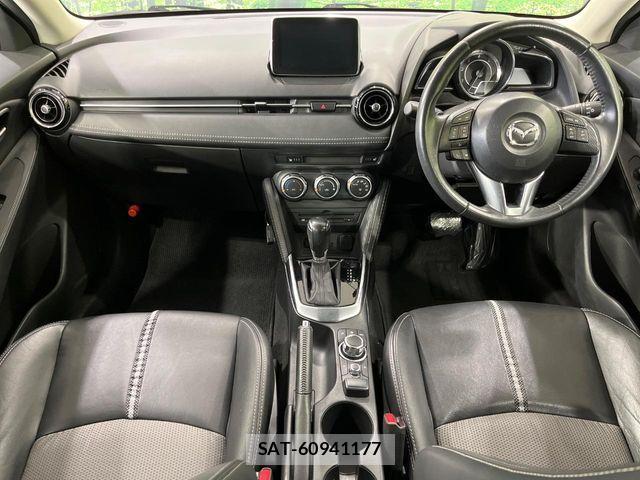 Mazda DEMIO 2017-01 6676762-1
