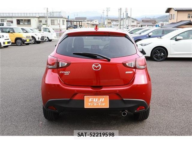 Mazda DEMIO 2018-08 6752289-21