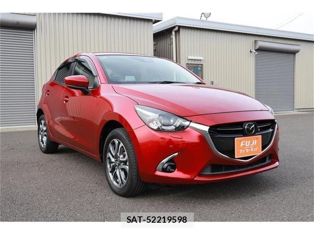 Mazda DEMIO 2018-08 6752289-22