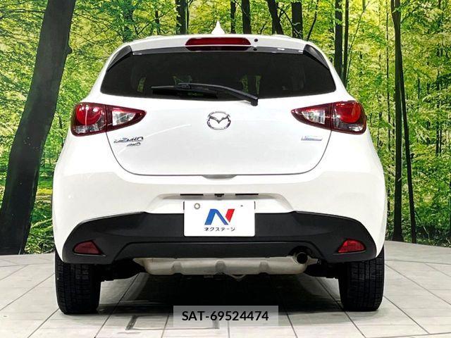 Mazda DEMIO 2017-05 6995385-15