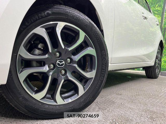 Mazda DEMIO 2017-12 6995384-12
