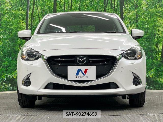 Mazda DEMIO 2017-12 6995384-13