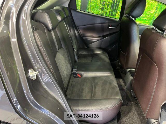 Mazda DEMIO 2018-05 6995386-8