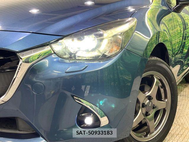Mazda DEMIO 2017-05 7221335-12